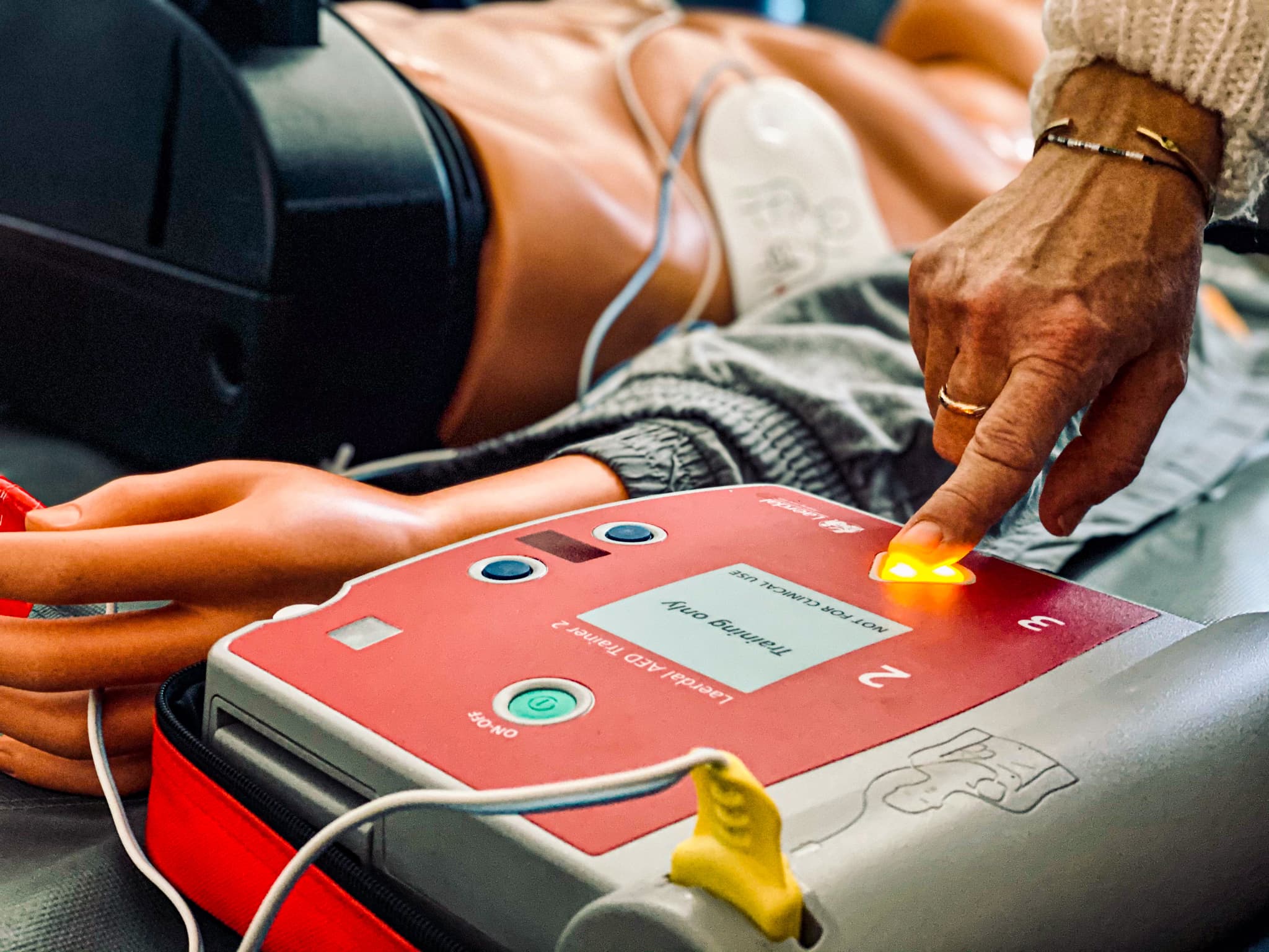 Formation AMD Alerter Masser Défibriller