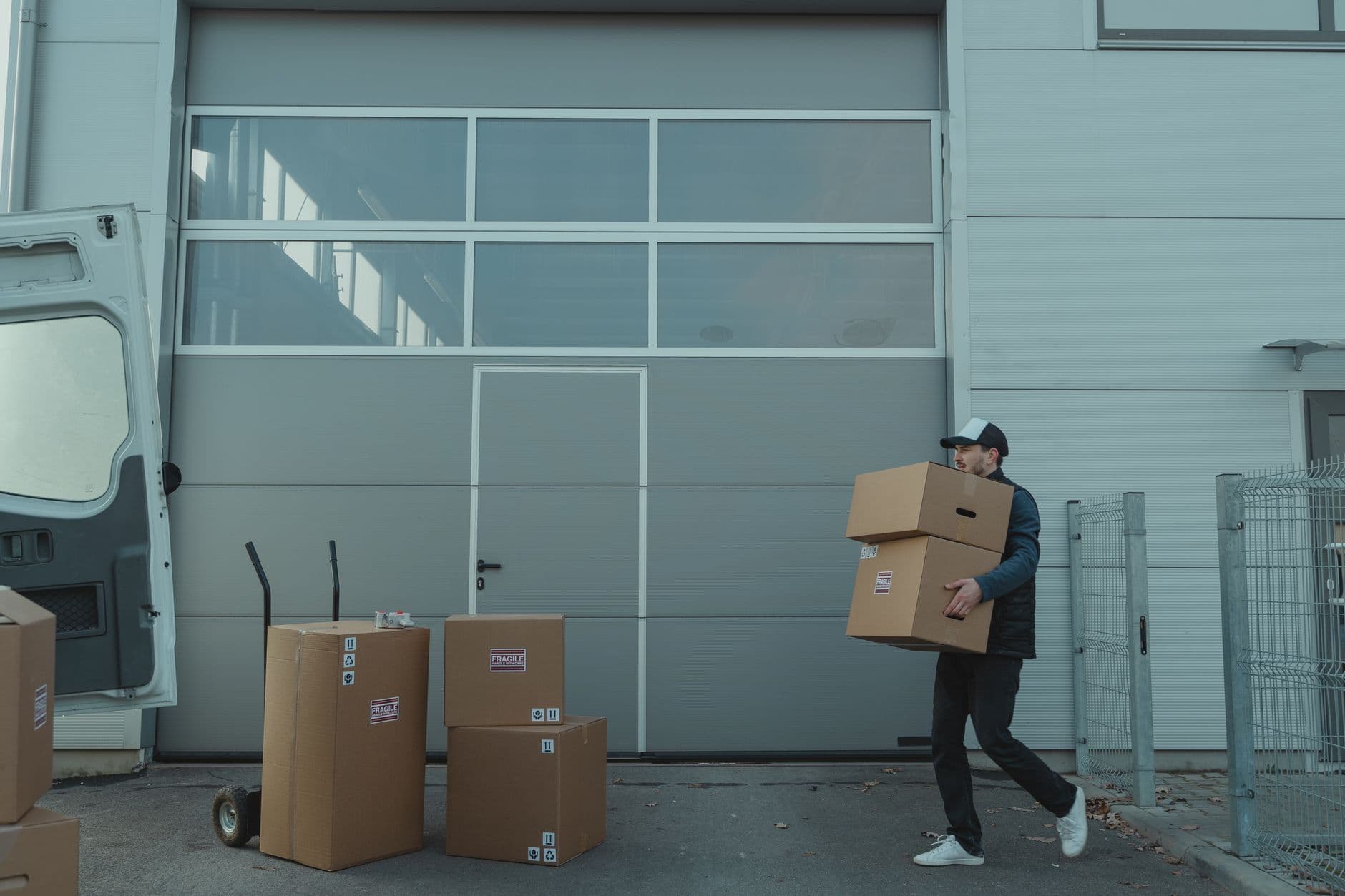 Exosquelettes en entreprise : un outil de prévention des TMS, pas un remède miracle