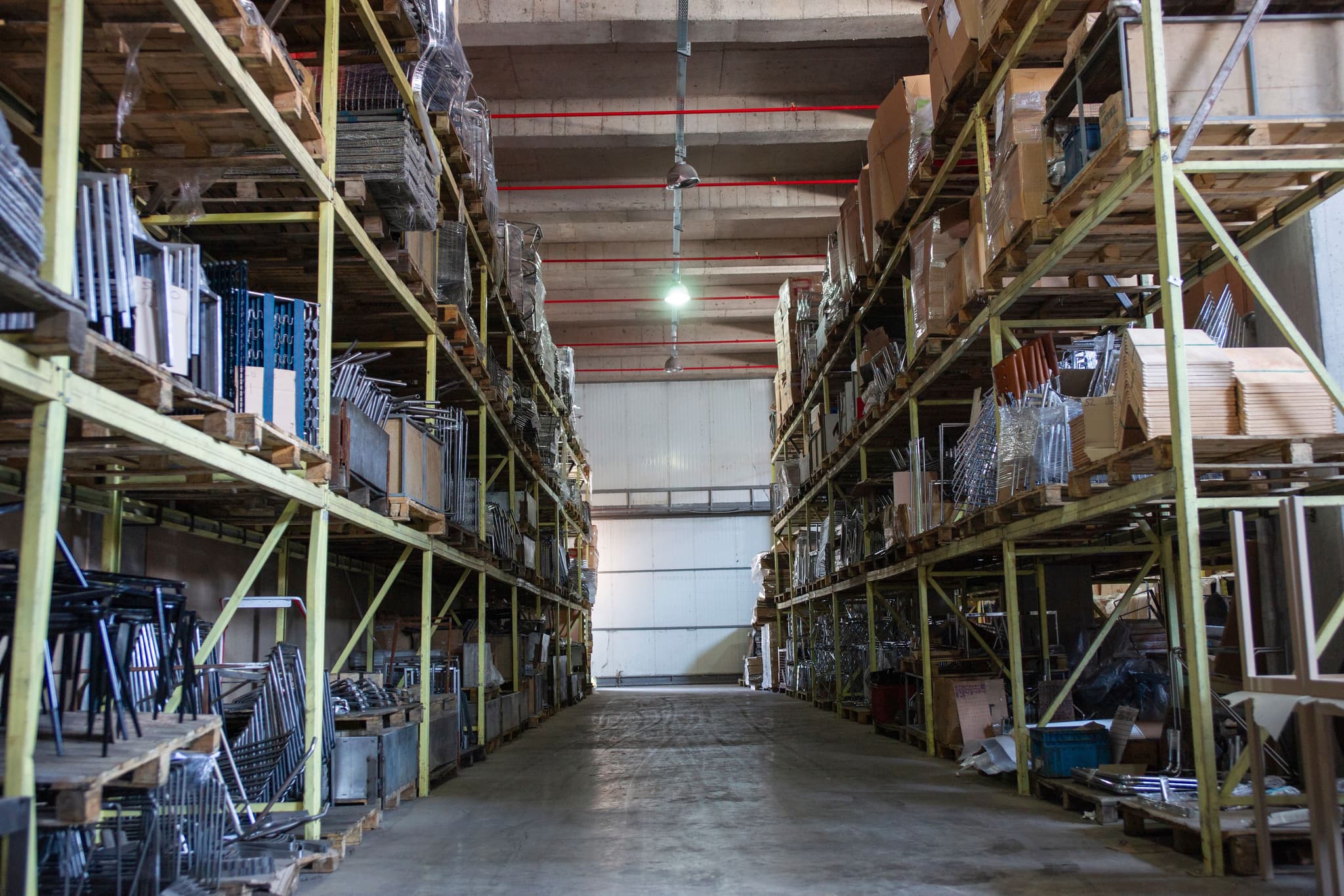 Rayonnages et palettiers : inspecter le stockage pour éviter l\'effondrement