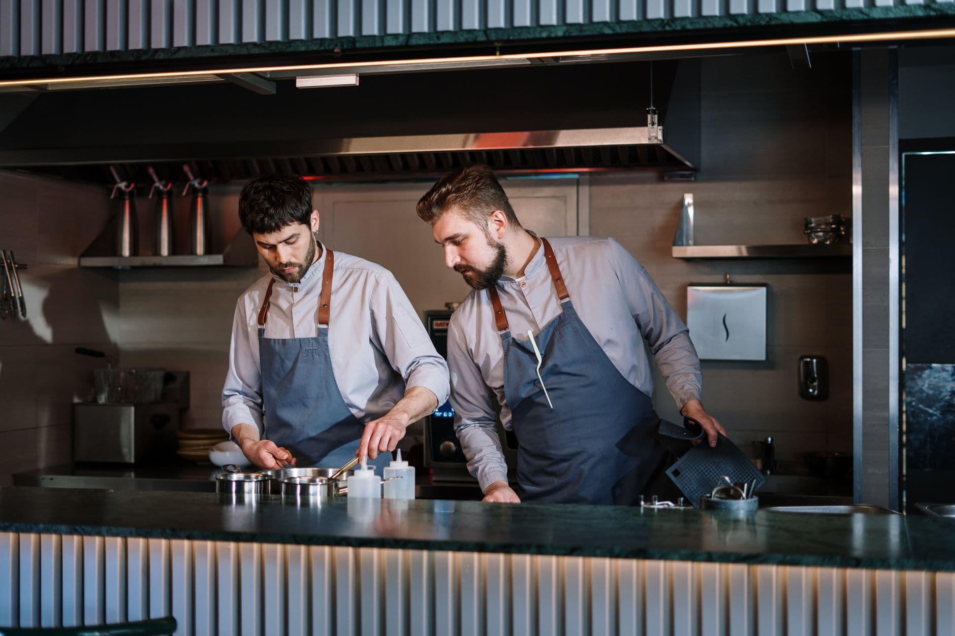 Sécurité en cuisine professionnelle : identifier et prévenir les risques spécifiques
